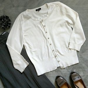White 3/4 Sleeve Classy Cardigan